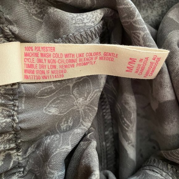 NWOT Silky Gray Floral Xhilaration Sleepwear Pants size Medium - Picture 10 of 11